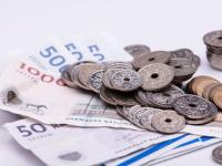 Danske pengesedler og mønter i forskellige beløb